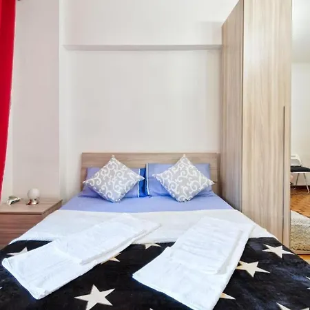 Venice City - With Private & Bathroom, Ac & Tv مارغيرا
