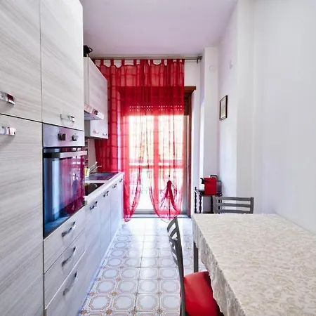 Venice City - With Private & Bathroom, Ac & Tv Pensión *