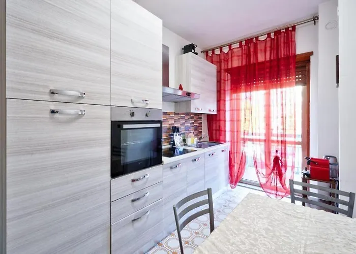 Venice City - With Private & Bathroom, Ac & Tv Μαργκέρα